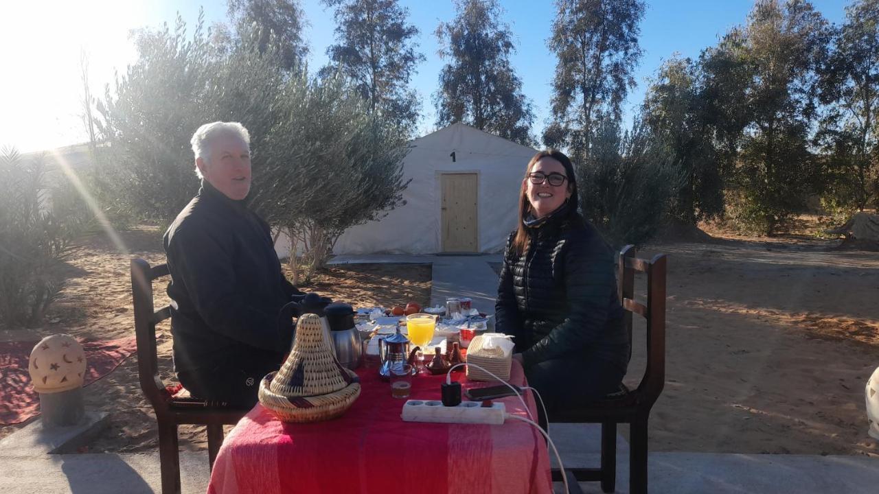 Luxury Trek Desert Camp Merzouga Exterior foto
