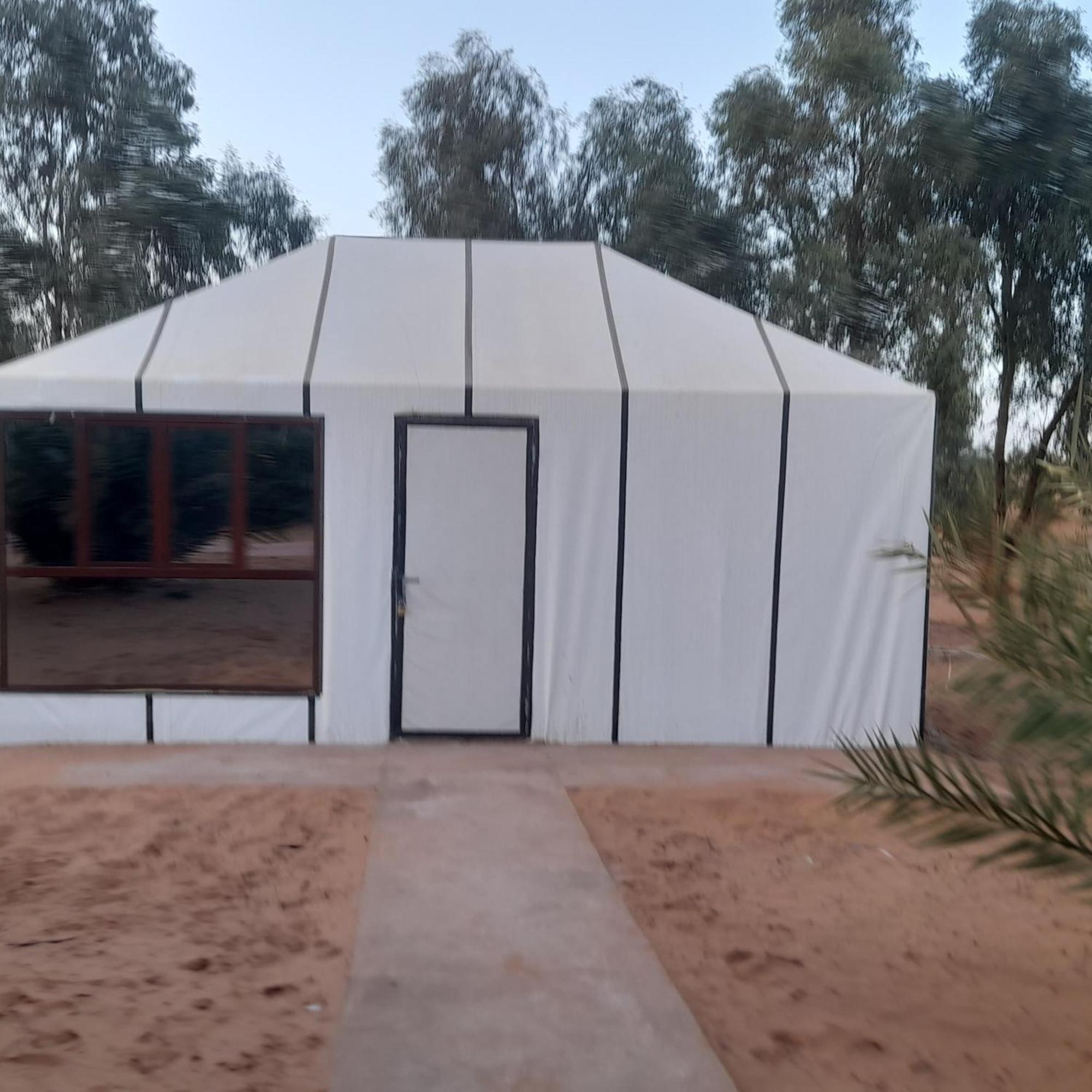 Luxury Trek Desert Camp Merzouga Exterior foto