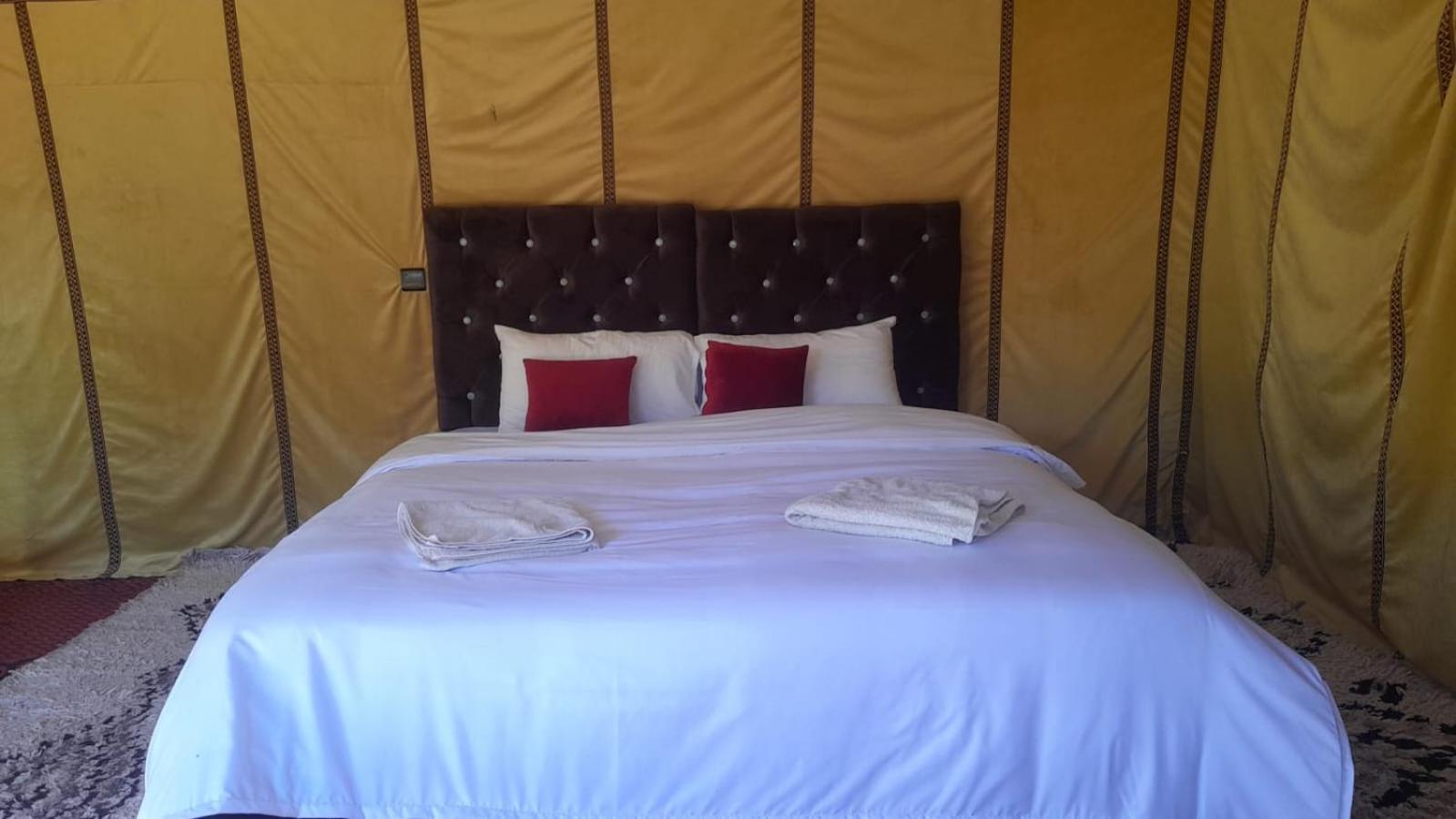 Luxury Trek Desert Camp Merzouga Exterior foto
